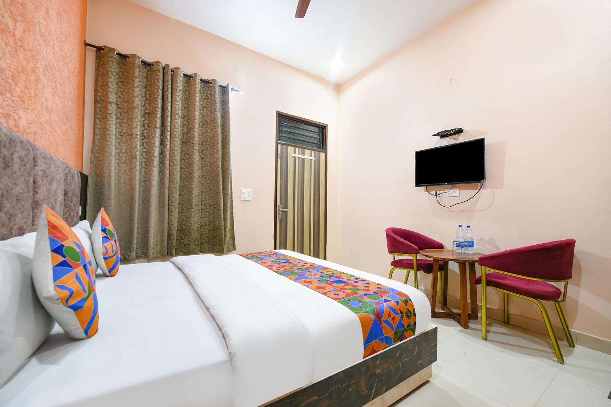 Fabexpress Galaxy Otel Nayagaon Dış mekan fotoğraf