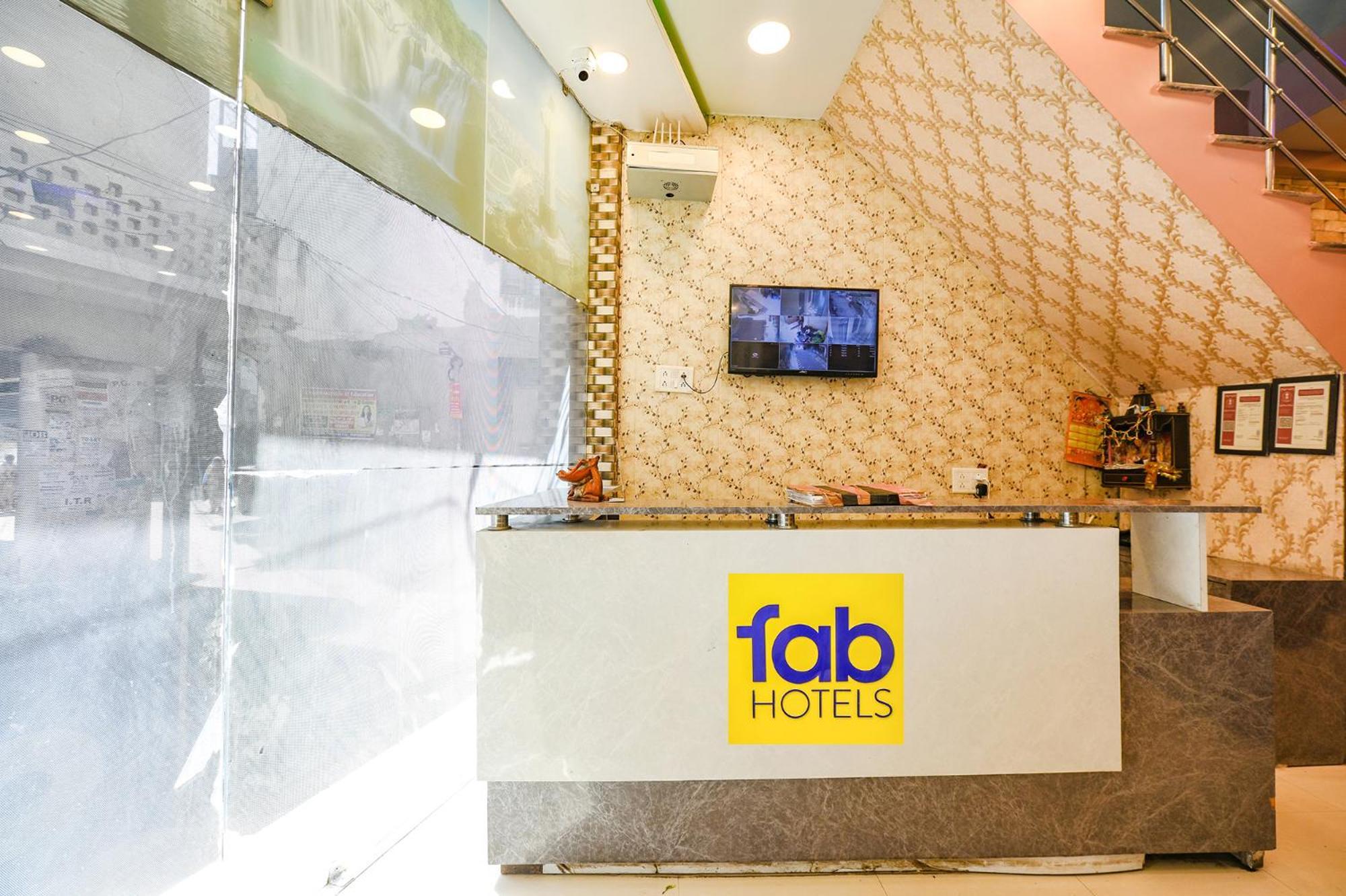 Fabexpress Galaxy Otel Nayagaon Dış mekan fotoğraf