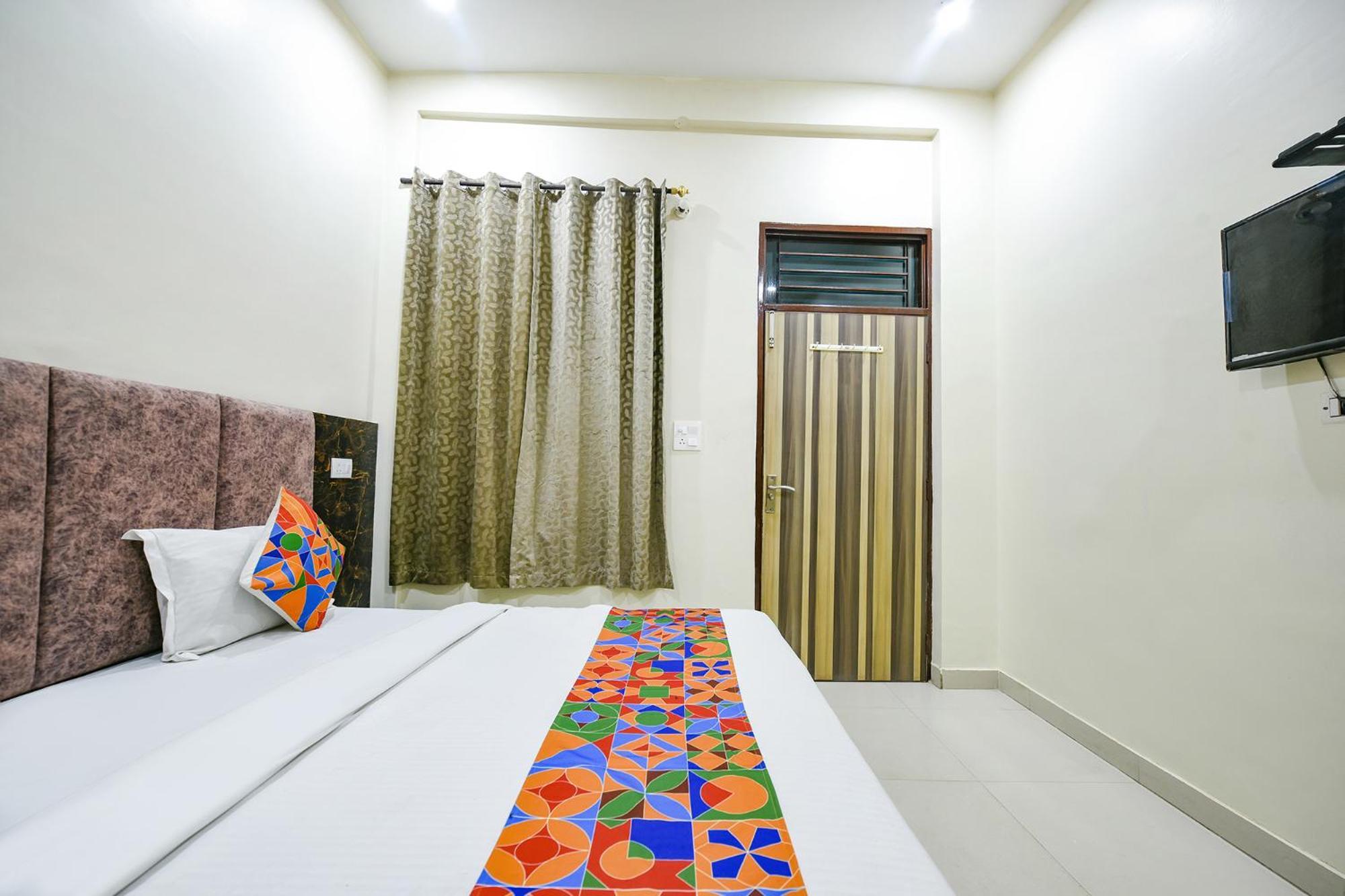 Fabexpress Galaxy Otel Nayagaon Dış mekan fotoğraf